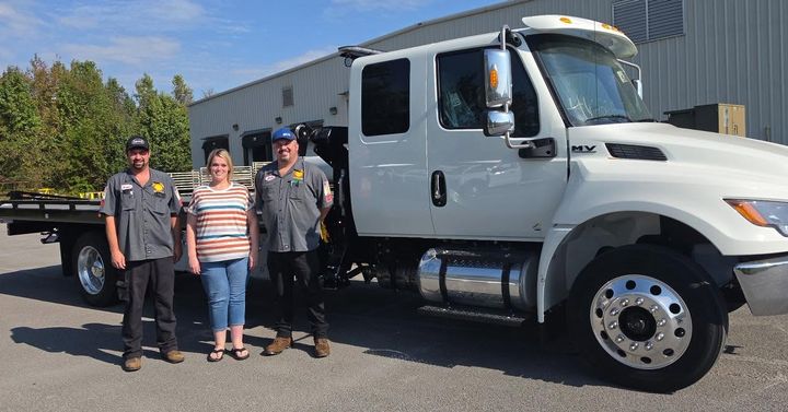 White International MV customer pickup