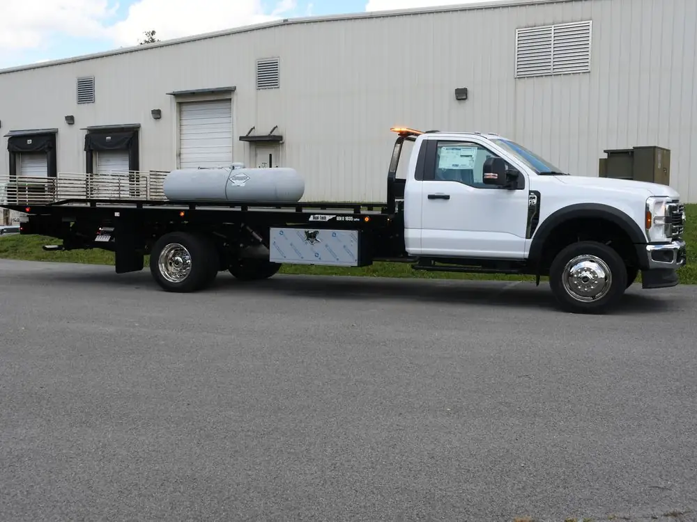 2026 Ford F550 · 10 Series Gen II Rollback — photo 3 of 10