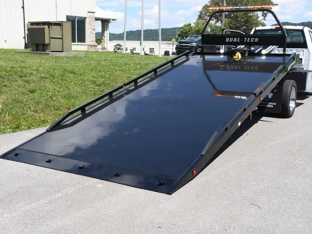 2026 Ford F550 · 10 Series Gen II Rollback — photo 8 of 10