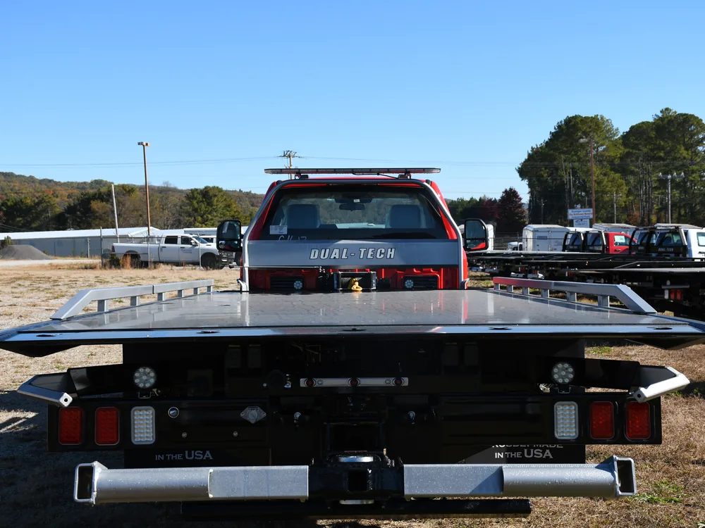 2027 Ford F550 4WD · 10 Series Gen II Rollback — photo 5 of 10