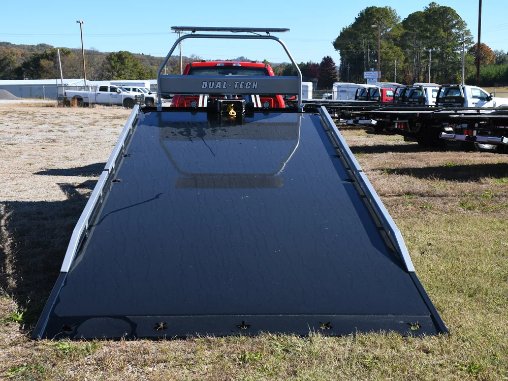 2027 Ford F550 4WD · 10 Series Gen II Rollback — photo 6 of 10