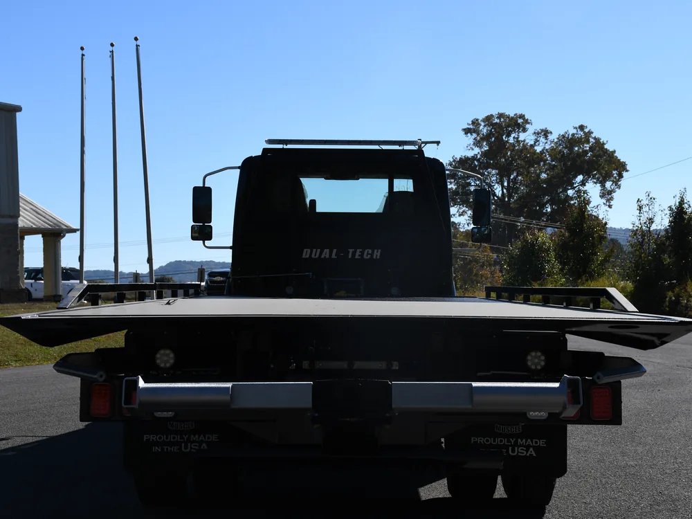 2027 International MV607 · 12 Series Gen II Rollback — photo 4 of 10