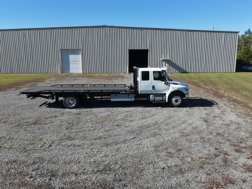 2027 International MV607 Ext Cab · 12 Series Gen II Rollback — photo 7 of 10