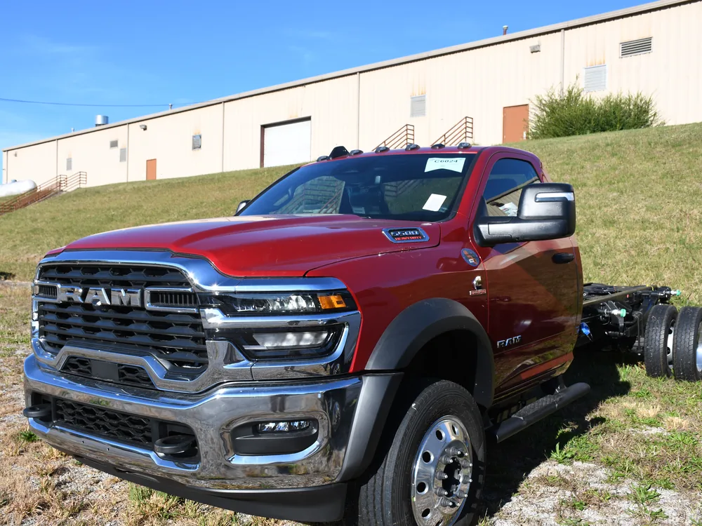2027 Dodge Ram Ram 5500 4WD · Chassis Only — photo 1 of 10