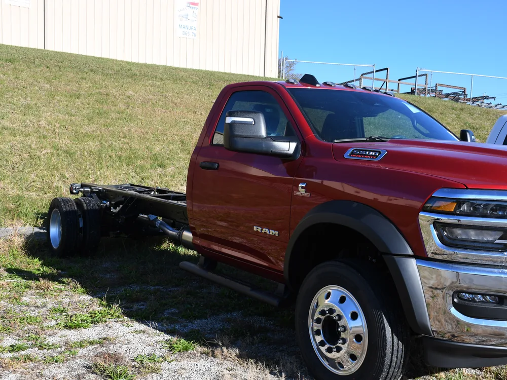 2027 Dodge Ram Ram 5500 4WD · Chassis Only — photo 3 of 10