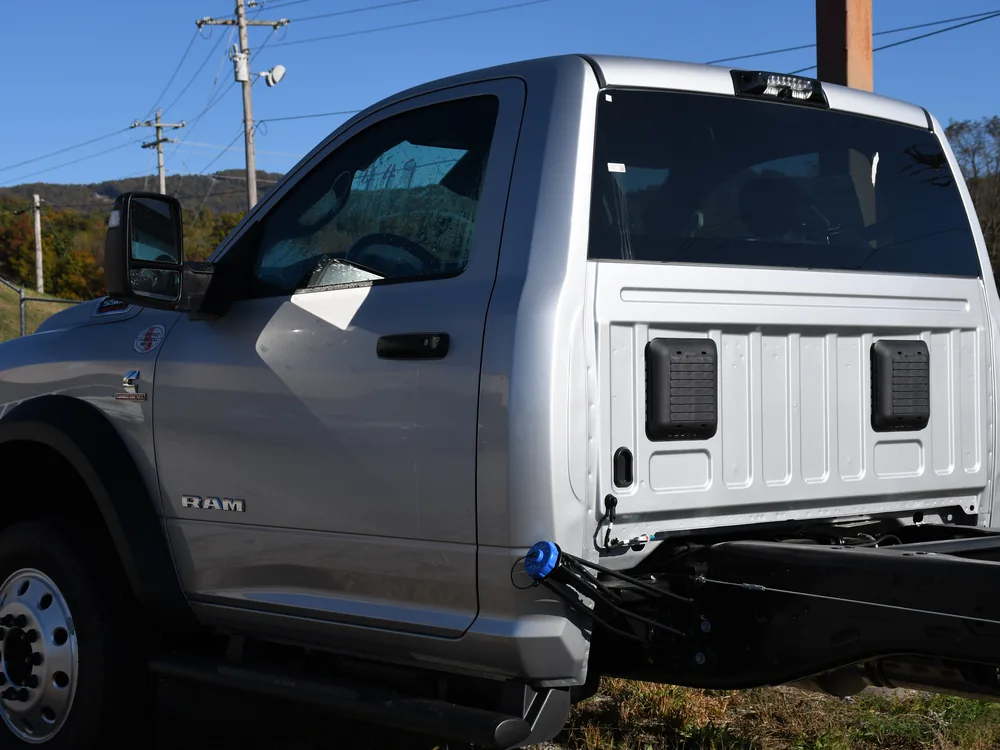 2027 Dodge Ram Ram 5500 4WD · Chassis Only — photo 4 of 10