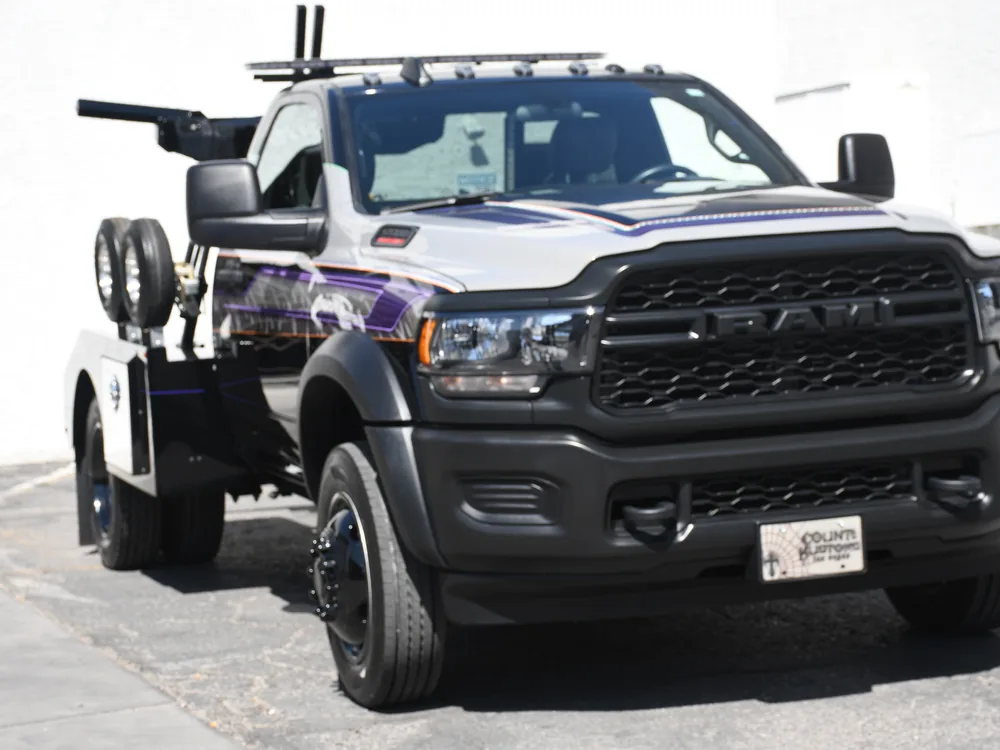 2024 Dodge 5500 4WD · SL-40 Self-Loader Wrecker — photo 6 of 10